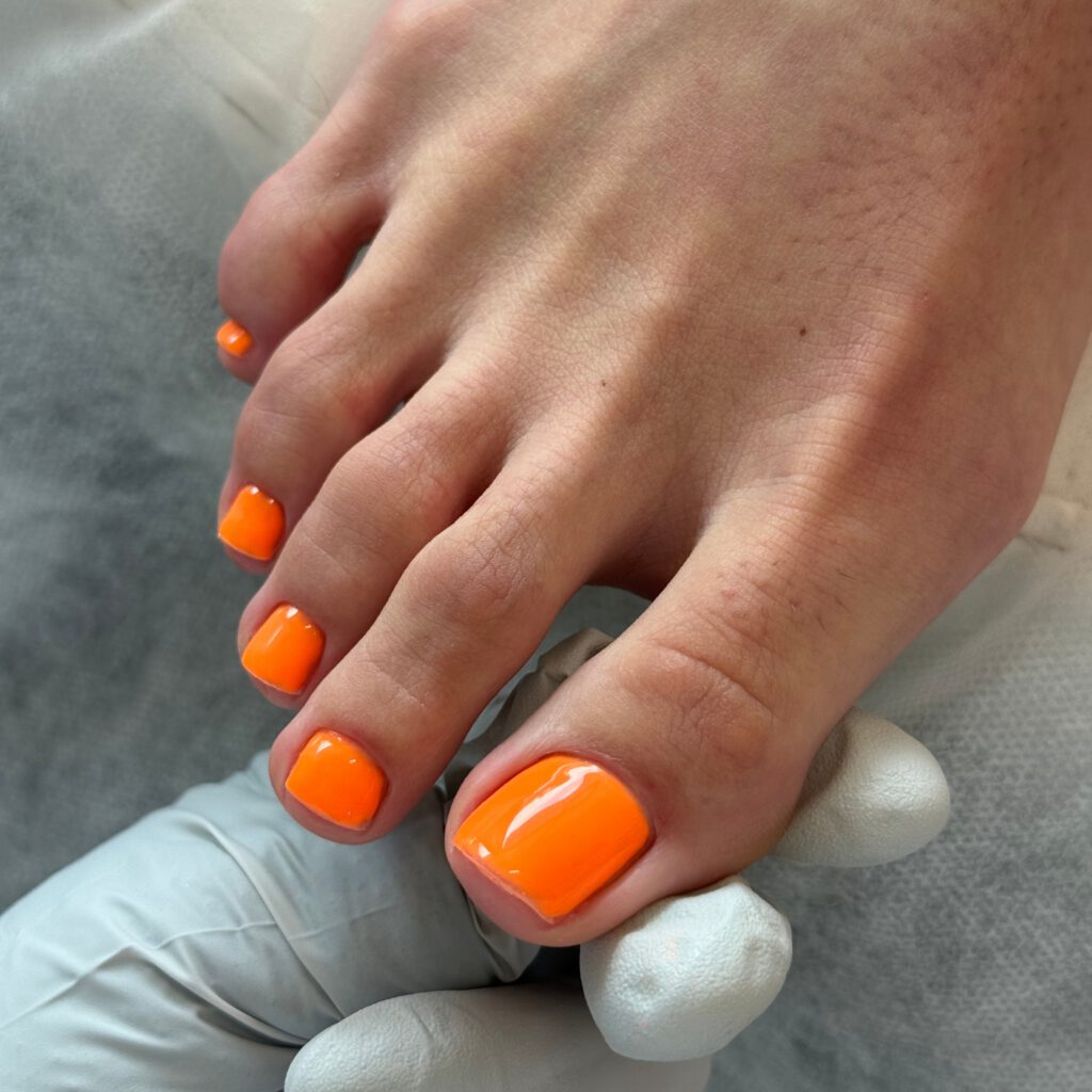 Smart Dry Pedicure & Gel Overlay 5
